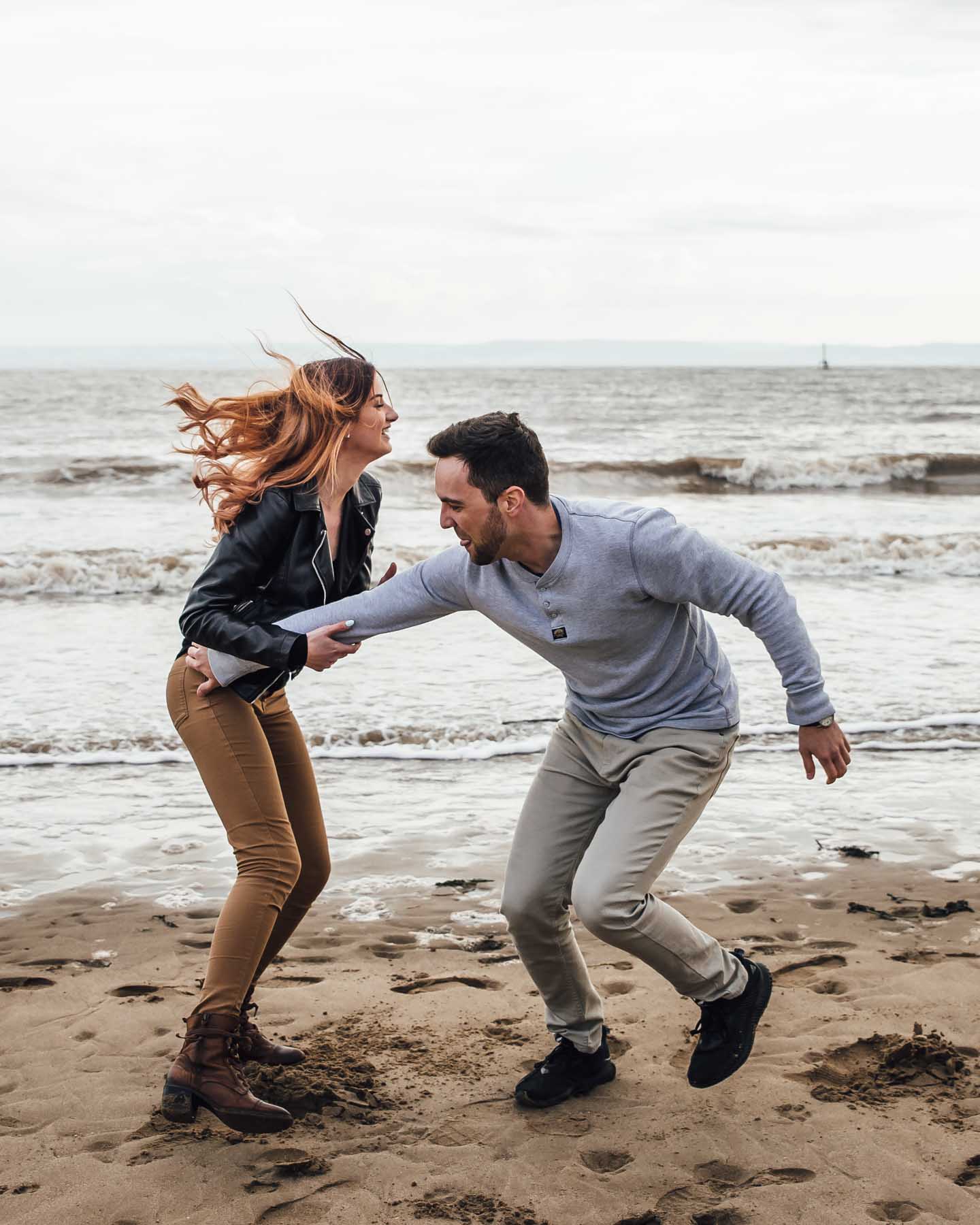 Couple Photoshoot - Fun of couple on the beach